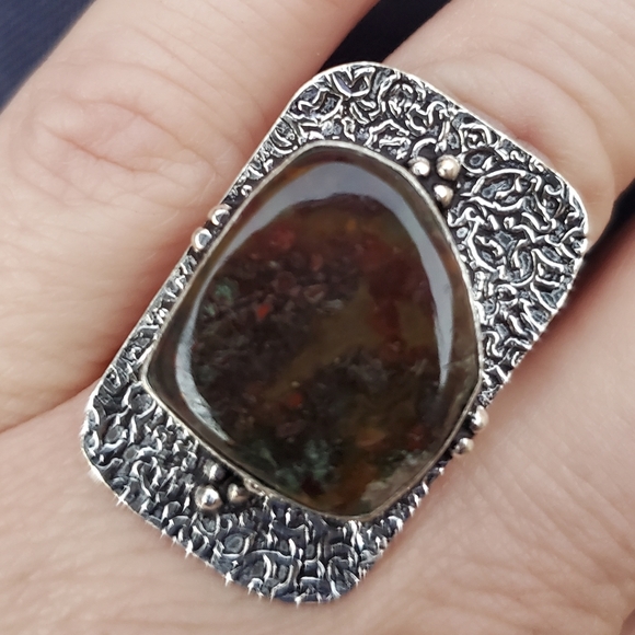 New Bloodstone 925 Silver Ring. - Picture 5 of 15